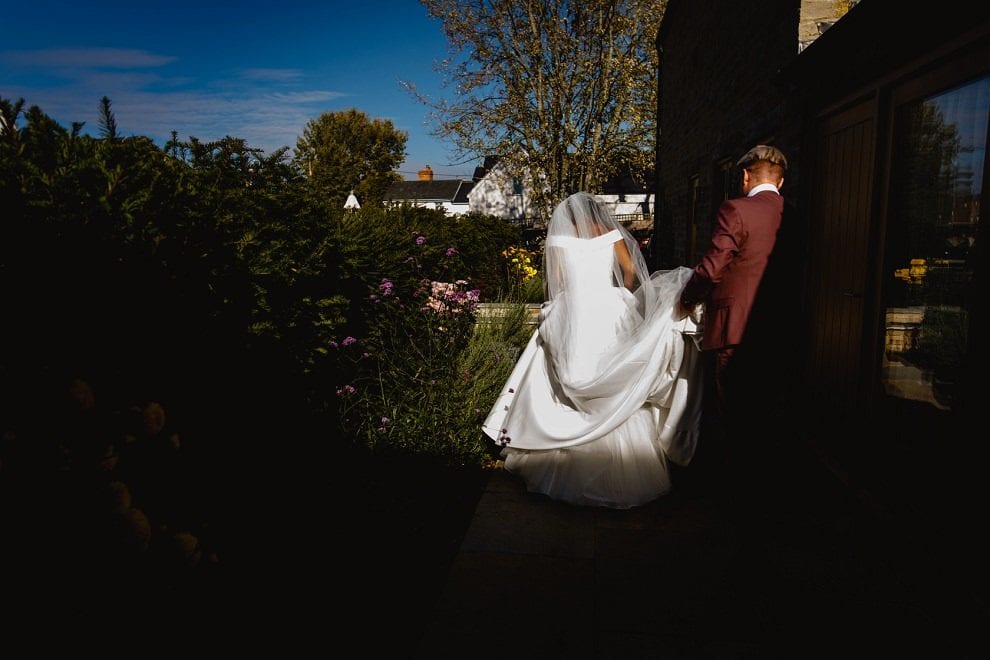 Manor Farm Barn - Buckinghamshire Wedding Photography_0010
